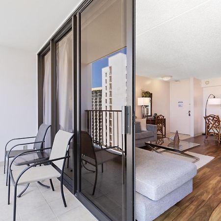 Beautifully Renovated 32Nd Floor Deluxe Ocean View Waikiki Condo Condo Honolulu Eksteriør billede