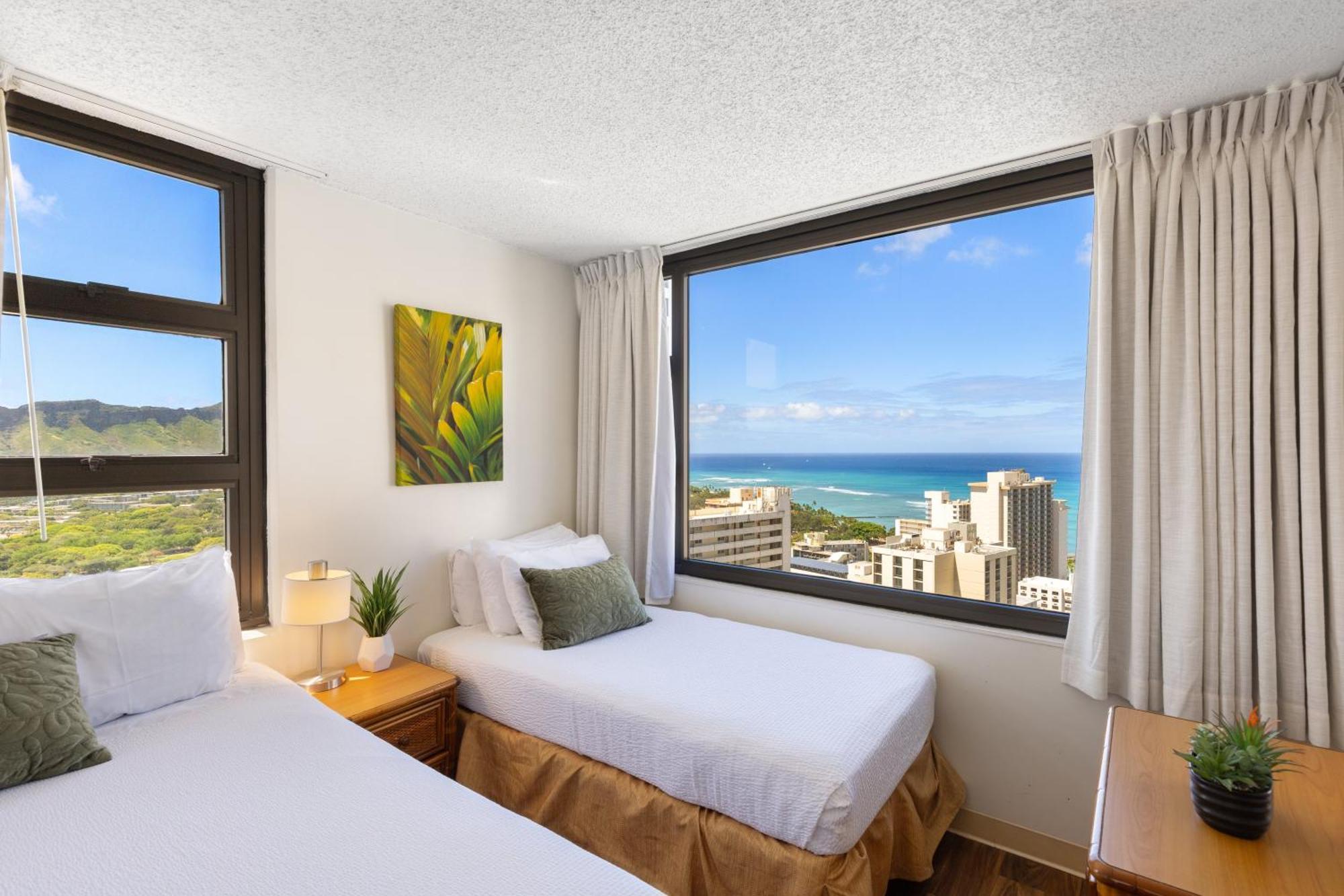 Beautifully Renovated 32Nd Floor Deluxe Ocean View Waikiki Condo Condo Honolulu Eksteriør billede