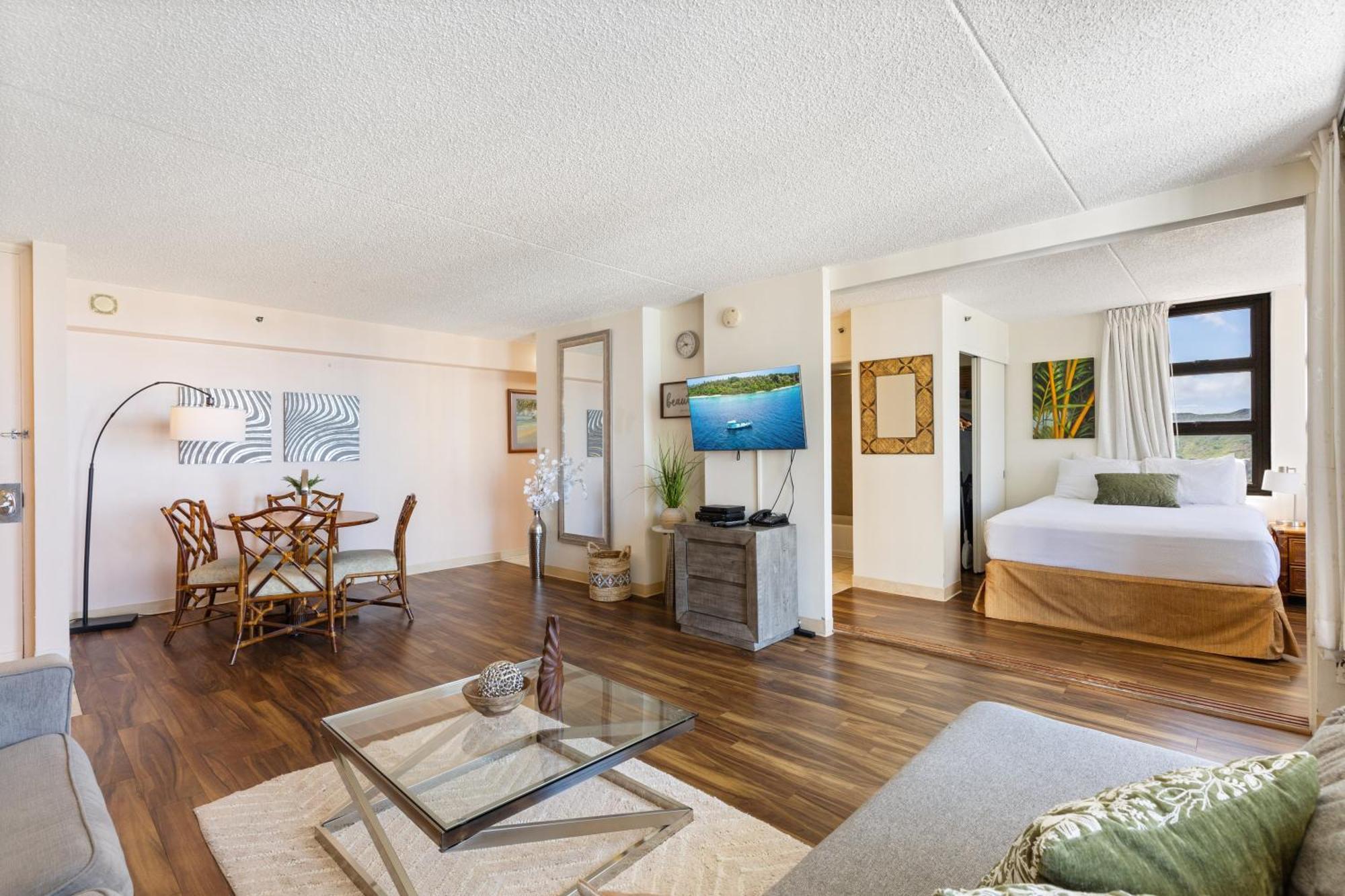 Beautifully Renovated 32Nd Floor Deluxe Ocean View Waikiki Condo Condo Honolulu Eksteriør billede