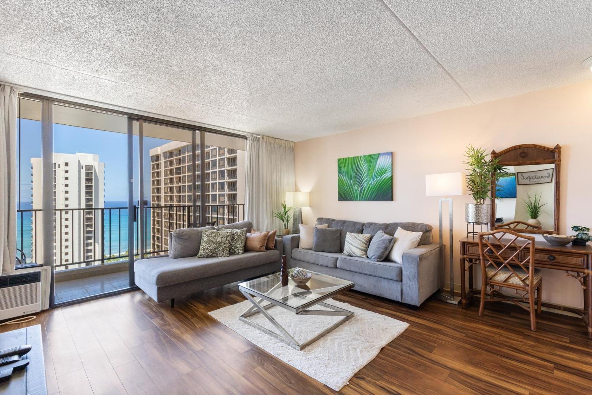 Beautifully Renovated 32Nd Floor Deluxe Ocean View Waikiki Condo Condo Honolulu Eksteriør billede